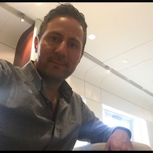 Meet your Posher, Christian